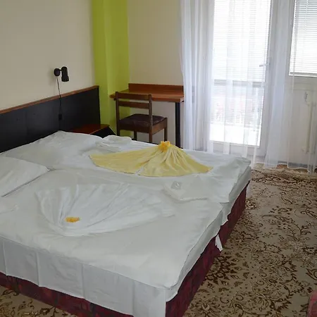 Otel Postar